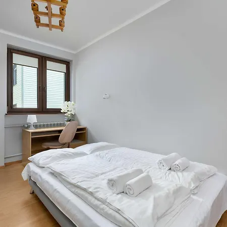 Unique House In The Mountains With Terrace, Garden & Parking By Renters Holiday home Bystra (Bielsko)