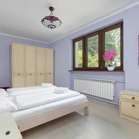Przytulne W Klimatycznym Domu Nad Bialka W Otoczeniu Gorskich Krajobrazow By Renters *