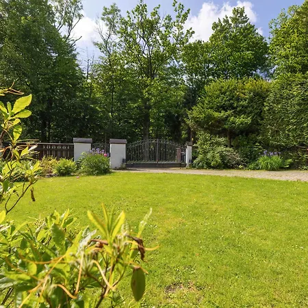 Unique House In The Mountains With Terrace, Garden & Parking By Renters *