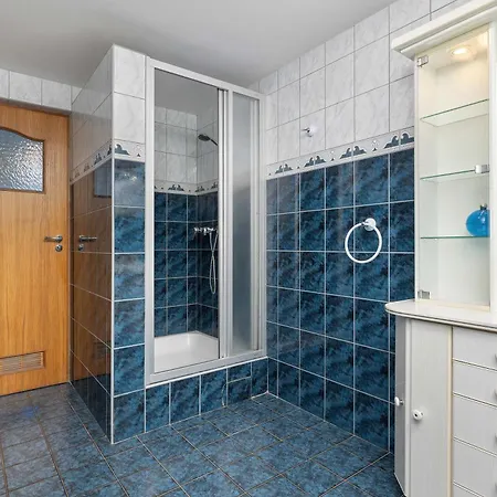 Unique House In The Mountains With Terrace, Garden & Parking By Renters Holiday home *