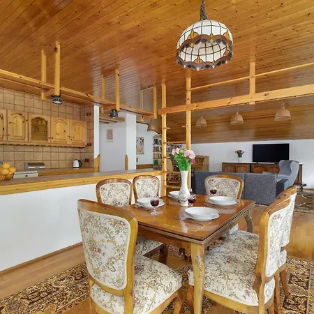 Unique House In The Mountains With Terrace, Garden & Parking By Renters Holiday home Bystra (Bielsko)