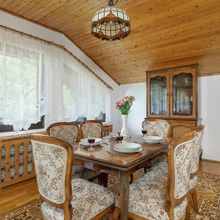 Prázdninový dům Przytulne W Klimatycznym Domu Nad Bialka W Otoczeniu Gorskich Krajobrazow By Renters