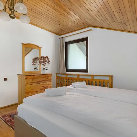 Unique House In The Mountains With Terrace, Garden & Parking By Renters Holiday home *