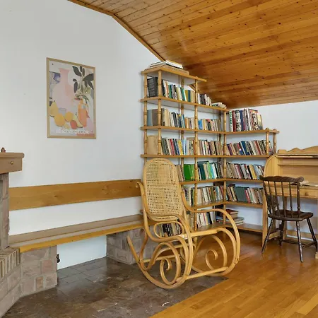Prázdninový dům Przytulne W Klimatycznym Domu Nad Bialka W Otoczeniu Gorskich Krajobrazow By Renters