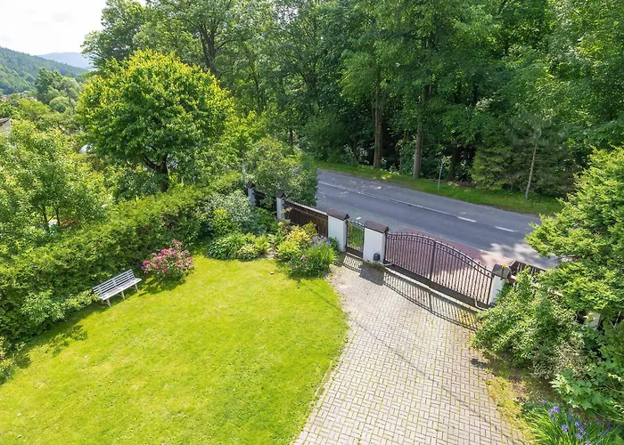 Unique House In The Mountains With Terrace, Garden & Parking By Renters * Bystra (Bielsko)