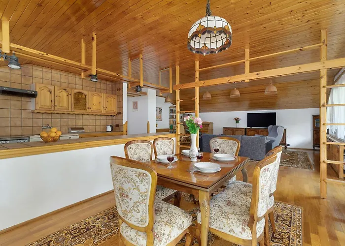 Unique House In The Mountains With Terrace, Garden & Parking By Renters בית נופש Bystra (Bielsko)