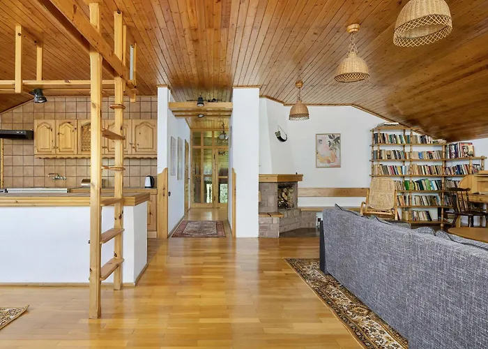 Unique House In The Mountains With Terrace, Garden & Parking By Renters Bystra (Bielsko)