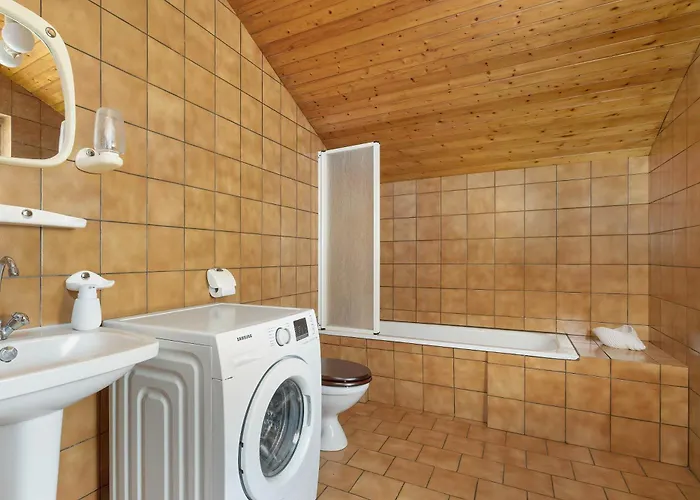 Unique House In The Mountains With Terrace, Garden & Parking By Renters בית נופש